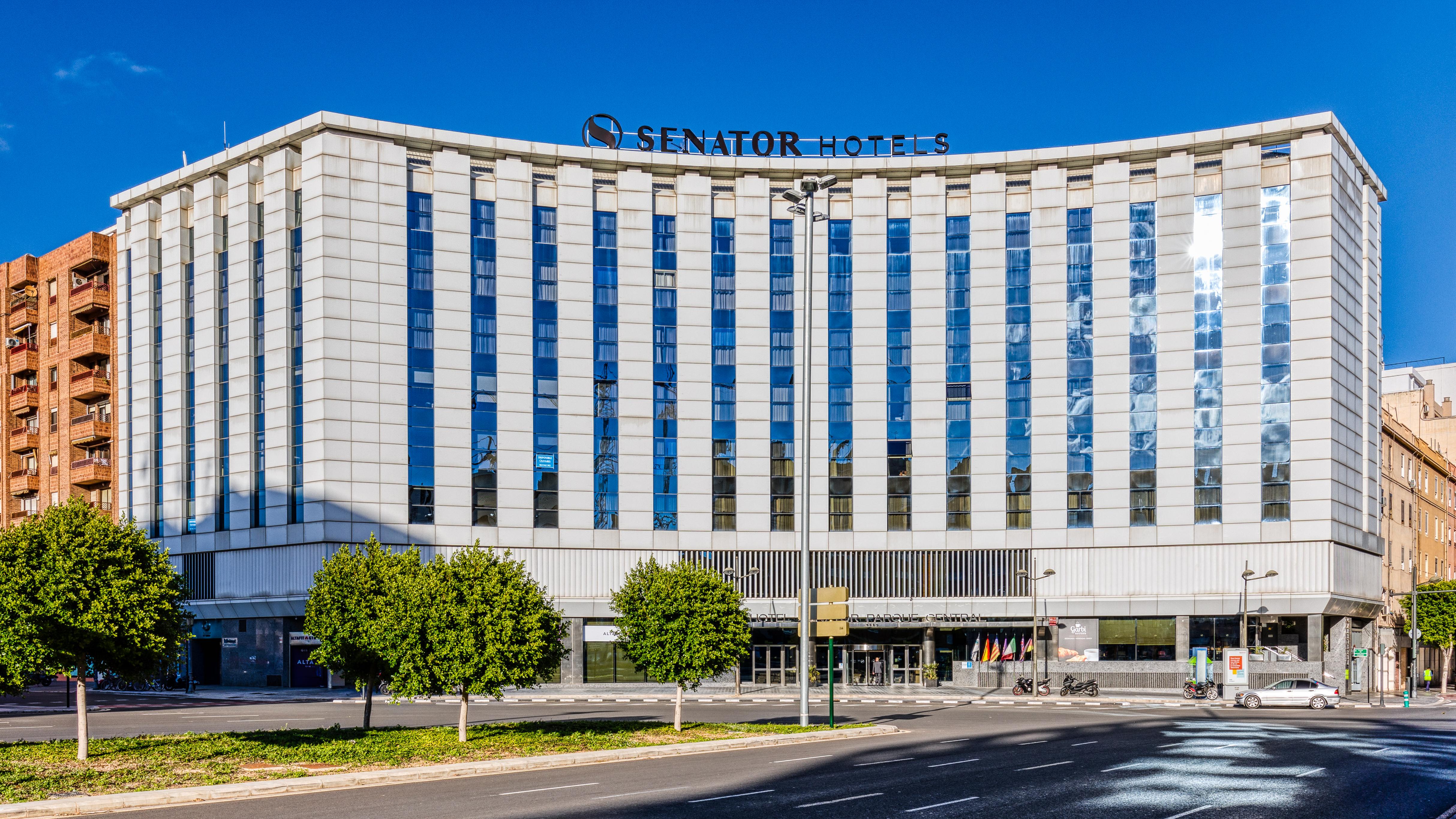 Senator Parque Central Valencia Exterior photo